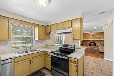 One or more photo(s) has been virtually staged. Welcome to 8698 - photo 25