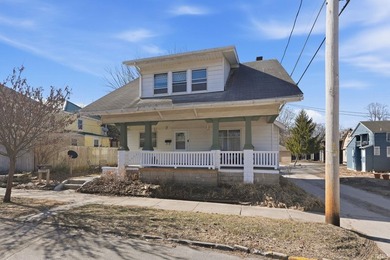 *Great investment opportunity with this well-maintained duplex - photo 35