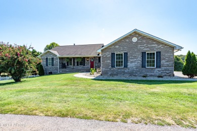 Fort Loudoun Lake Home Sale Pending in Friendsville Tennessee