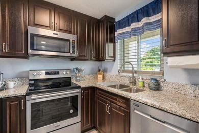 GROUND FLOOR| TURNKEY| DEEDED DOCK | SAILBOAT WATER| NO BRIDGES - photo 11