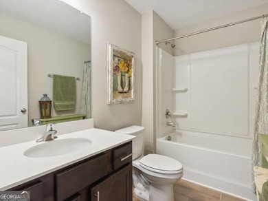 Move in ready, 4 bedroom, 2 bath, easy living floor plan - photo 21