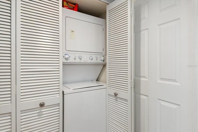 GROUND FLOOR| TURNKEY| DEEDED DOCK | SAILBOAT WATER| NO BRIDGES - photo 22