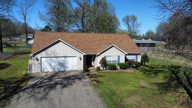 Open House Saturday May 16th 11am to 1pm. Located just minutes - photo 2