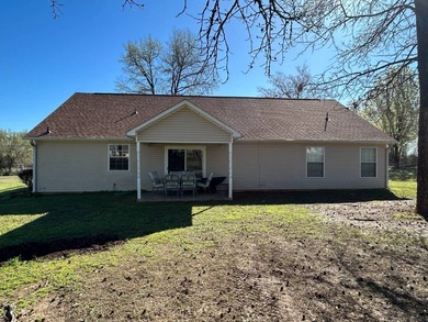 Open House Saturday May 16th 11am to 1pm. Located just minutes - photo 8