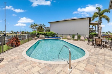 GROUND FLOOR| TURNKEY| DEEDED DOCK | SAILBOAT WATER| NO BRIDGES - photo 49