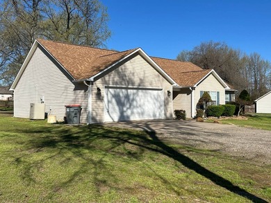 Open House Saturday May 16th 11am to 1pm. Located just minutes - photo 9