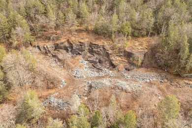 YOUR OWN PRIVATE CATSKILL PARADISE ONLY 10 MINUTES FROM - photo 8
