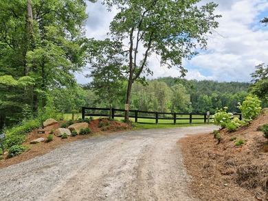 Moss Hill Ranch is a magnificent 50+ acre equestrian farm - photo 9