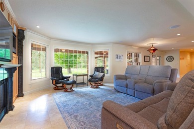 Four private acres. Towering trees. Rattlesnake Creek moments - photo 10