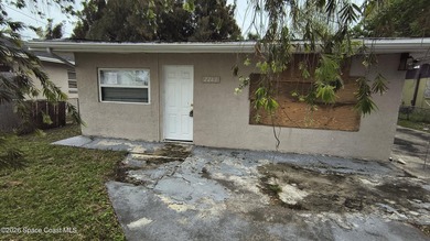 Discover a welcoming SE Palm Bay home that blends comfort - photo 2