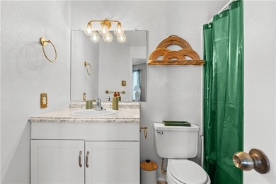 Coastal charm meets investment opportunity! This - photo 10