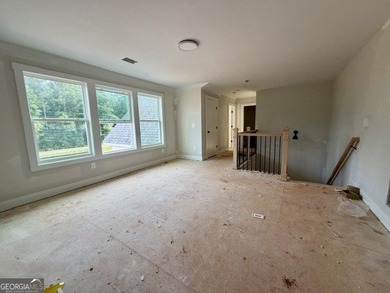 Welcome to the Whitshire floor plan built by Trademark Quality - photo 15