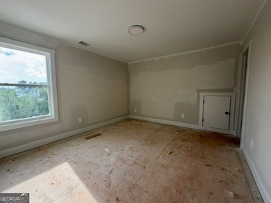 Welcome to the Whitshire floor plan built by Trademark Quality - photo 18