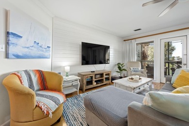 Wake up to layered water views most Seascape buyers only dream - photo 10