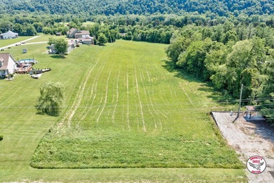 An exceptional offering of 6 +/- acres available in 2 tracts - photo 1
