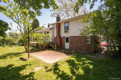 Opportunity awaits in this classic Massapequa Park split-level - photo 11