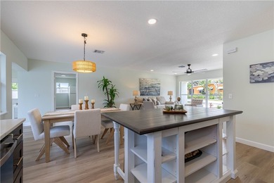 Lovely remodeled 3 BR CBS Home w/heated inground pool - photo 12