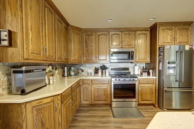 Lake living at its finest from this year 26yr old 4br-2.5 bath - photo 13