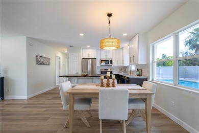 Lovely remodeled 3 BR CBS Home w/heated inground pool - photo 14