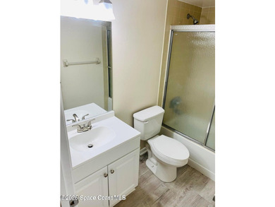Experience comfort and convenience in this beautifully - photo 7