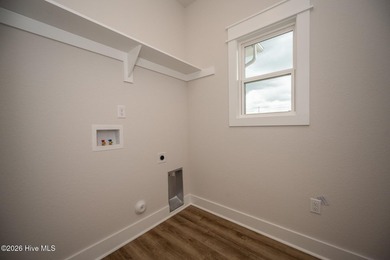 Thoughtfully designed for everyday comfort and timeless curb - photo 20