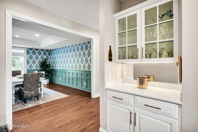 Peacefully positioned along the shores of Howe Creek, this - photo 20