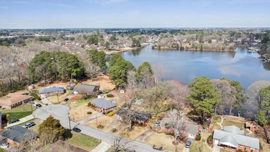 (private lake, pond, coastal) Home For Sale in Virginia Beach Virginia