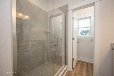 Thoughtfully designed for everyday comfort and timeless curb - photo 27