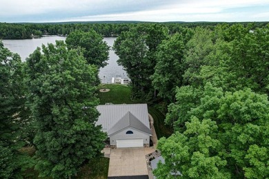 Lake living at its finest from this year 26yr old 4br-2.5 bath - photo 43