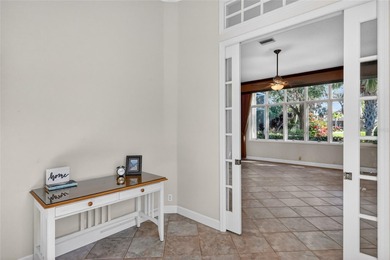 Elegant Golf Course Retreat in Rosedale Golf & Country Club -