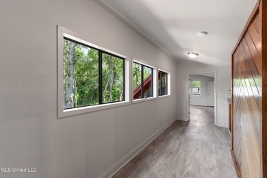 Welcome home to Redwood & Cedar in the heart of Ocean Springs' - photo 20