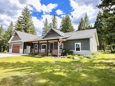 Custom built 2,820 sq. ft., 4 bedroom, 3 bath home on a peaceful - photo 1