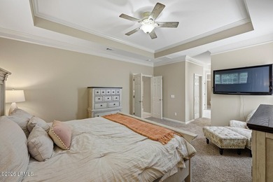 Amazing 5BR/4BA home featuring quality updates and exceptional - photo 24
