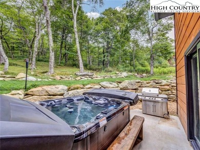 Sugar Pointe is quickly becoming the premier community on Sugar - photo 33