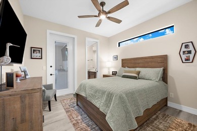 WELCOME TO YOUR WATERFRONT SHOWSTOPPER--STUNNING 3 BEDROOM, 3 - photo 34