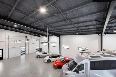 This exceptional luxury garage/residence offers architectural - photo 38
