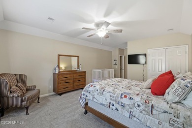 Amazing 5BR/4BA home featuring quality updates and exceptional - photo 40