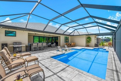 WELCOME TO YOUR WATERFRONT SHOWSTOPPER--STUNNING 3 BEDROOM, 3 - photo 47