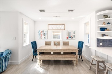 Ideally positioned one row in from the beach on one of - photo 10