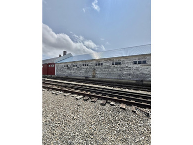 Discover the endless possibilities at 24 Market Street in Fort - photo 7