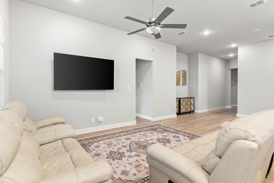 Welcome to 5823 Heatherwood Loop, this beautifully maintained - photo 11