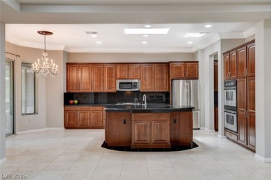 FABULOUS 'SIENA' IN SUMMERLIN *GOLF* COURSE PROPERTY W/ FAIRWAY - photo 24