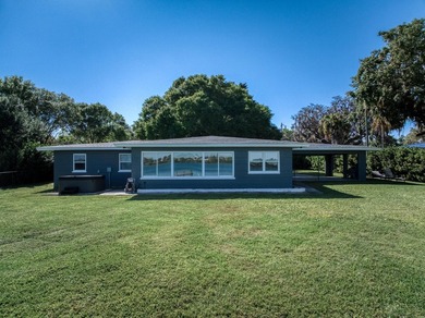 Completely remodeled 4-bed, 3-bath smart lakefront home on a - photo 29