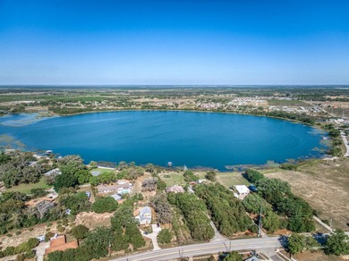 Completely remodeled 4-bed, 3-bath smart lakefront home on a - photo 37