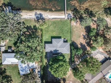 Completely remodeled 4-bed, 3-bath smart lakefront home on a - photo 44