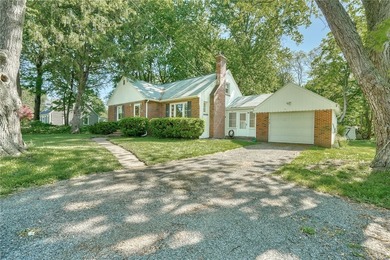 CLASSIC WEBSTER CHARM... JUST MINUTES FROM THE WATER. Surrounded - photo 48