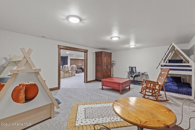 An extraordinary Rim beauty in the coveted gated community of - photo 46
