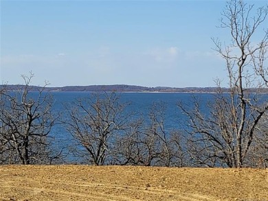 LAKEVIEW ACRE LOT IN GATED STONE CLIFF ADDITION! - Lake Lot For Sale in Eufaula, Oklahoma