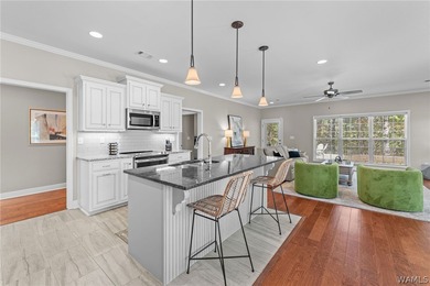 Peaceful Lake Tuscaloosa retreat on over an acre! This 3BR/2.5BA - photo 5