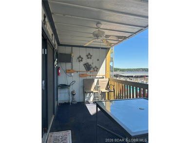 Enjoy Lake of the Ozarks living in this well-maintained 1 bed, 1 - photo 12